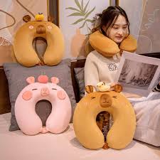 Cojín cuellero capibara Kawaii